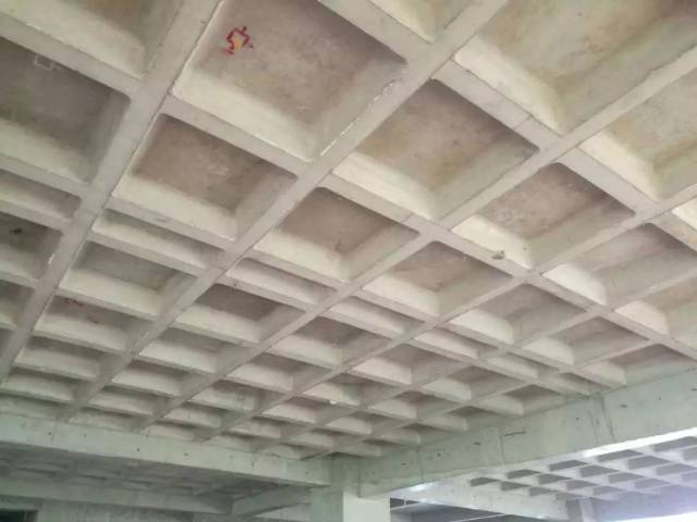 空腹无梁楼盖